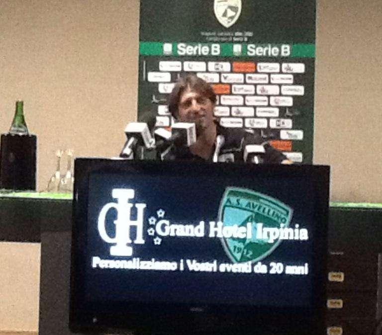 Rastelli: "Dobbiamo stare tranquilli, stiamo dando tutti il massimo. Spezia squadra di grande qualità" 