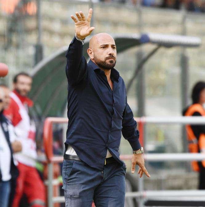 Calabro: "Avellino ottima squadra, ritrovi la serenità"