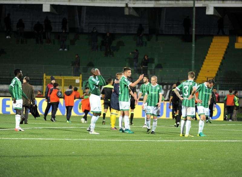 Avellino, rientra in parte l'emergenza portieri: Frattali ai box, esami medici per Donkor
