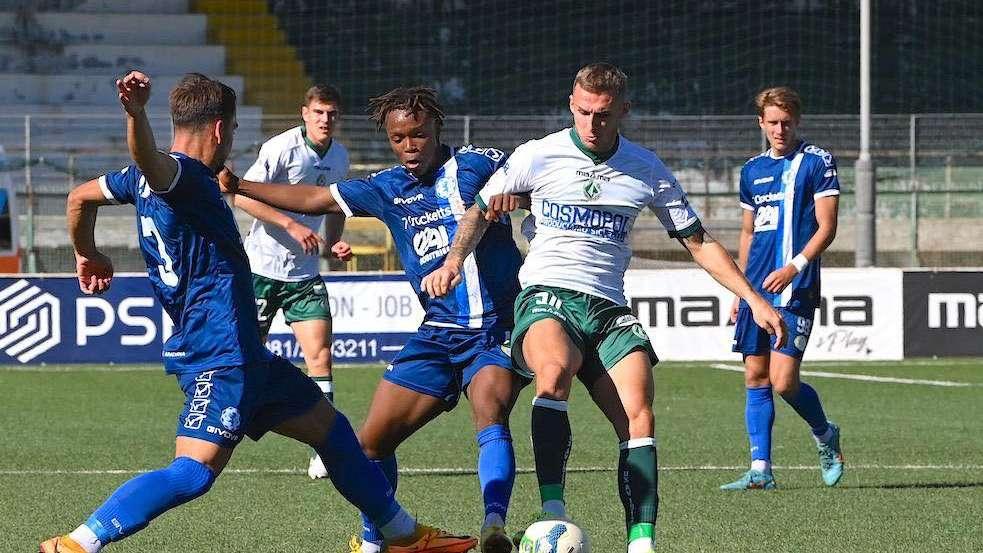Disastro Avellino: Marotta sbrana i lupi in 15', la Viterbese passa al Partenio-Lombardi (0-2)
