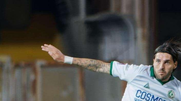 FISCHIO FINALE - Super Patierno regala i tre punti nella partita più importante! Il testa a testa continua