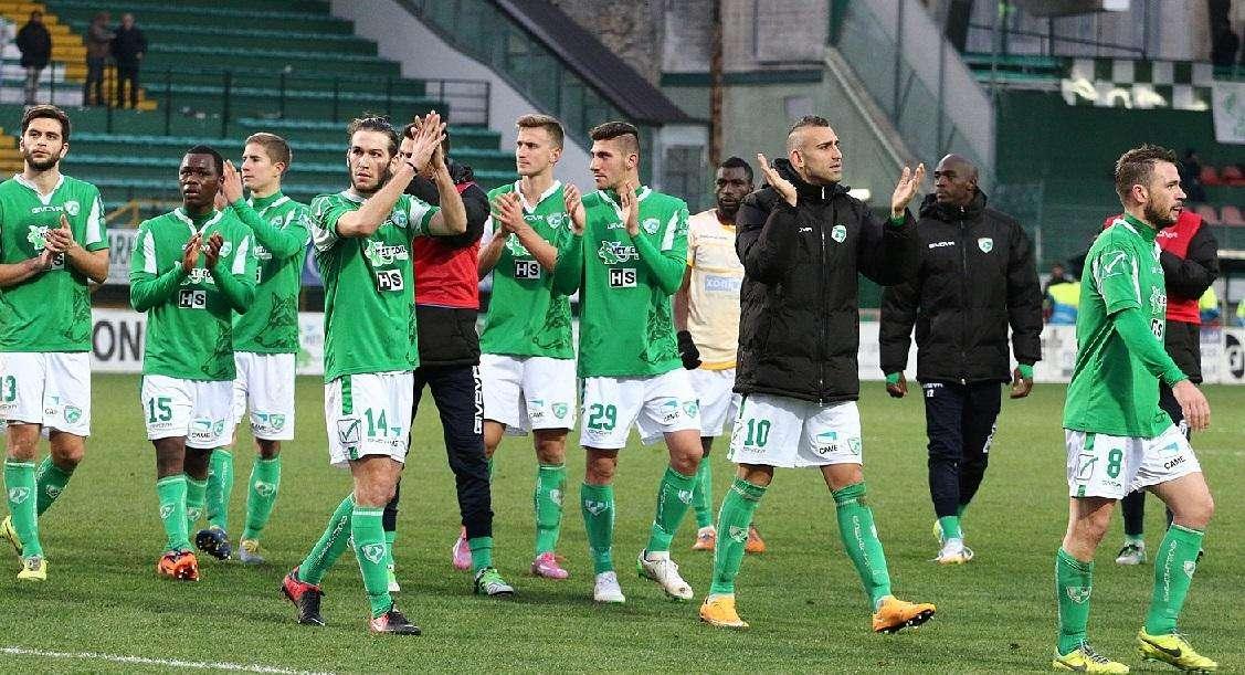 Seduta mattutina per l'Avellino: i biancoverdi si allenano in palestra