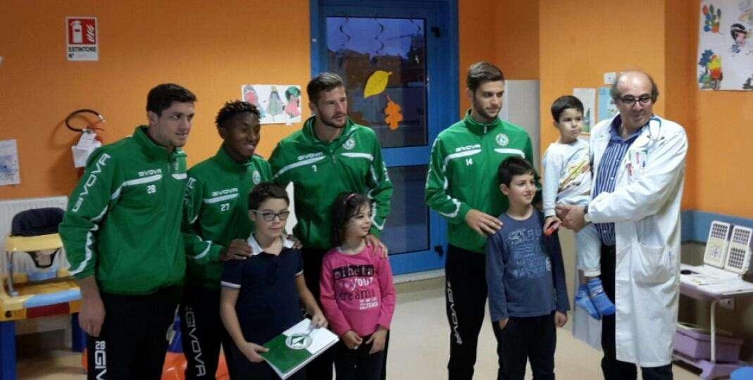 "Un giorno per la nostra città": l'Avellino regala sorrisi al Moscati