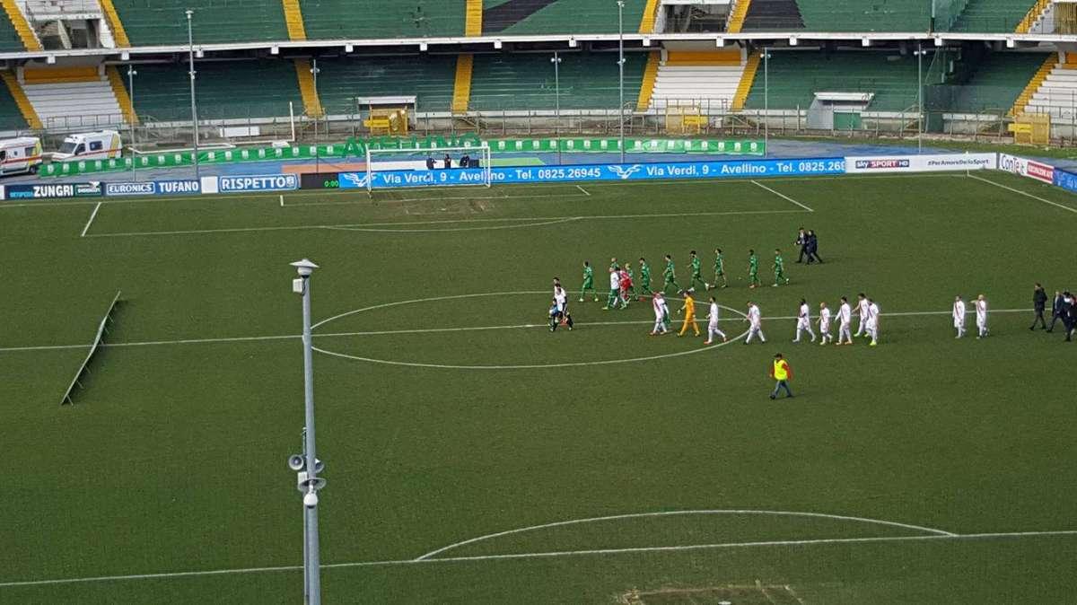Avellino-Bari 1-1, termina con un pari la sfida del "Partenio": a Maniero risponde Insigne