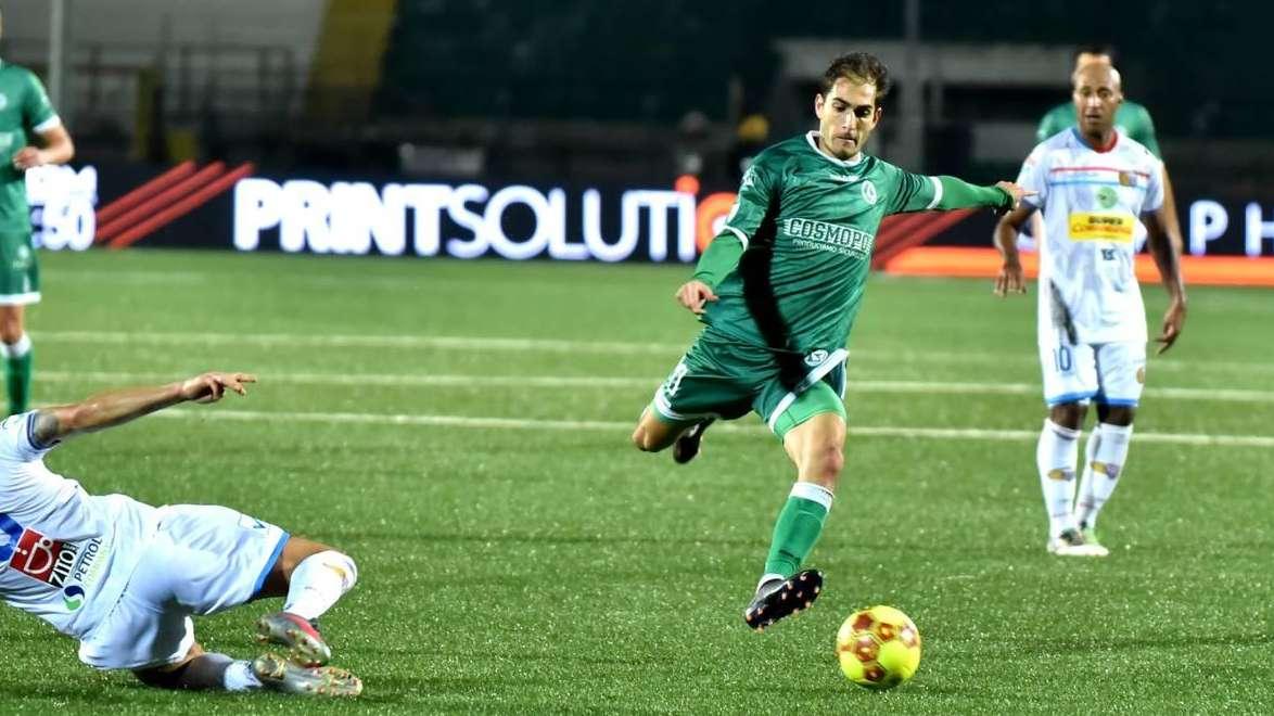 GdS: "L'Avellino firma la quinta di fila, Catanzaro giù". Voti altissimi, cinque 7 in pagella