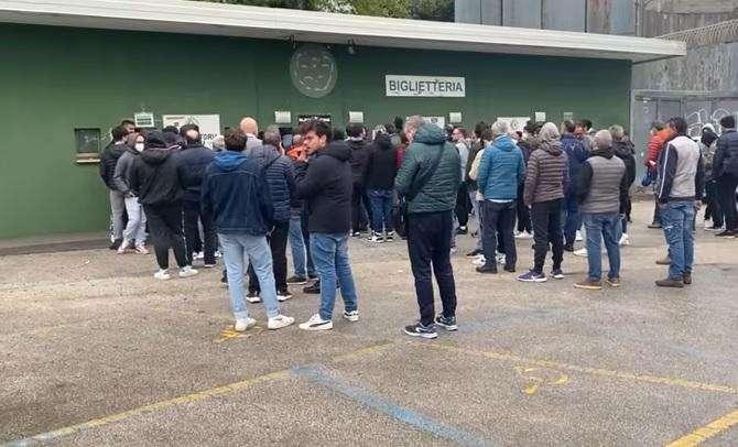 Avellino-Foggia: prevendita tagliandi attiva e c'è già ressa ai botteghini