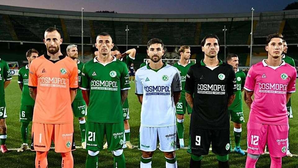 I top e i flop dell'amichevole Avellino-Crotone