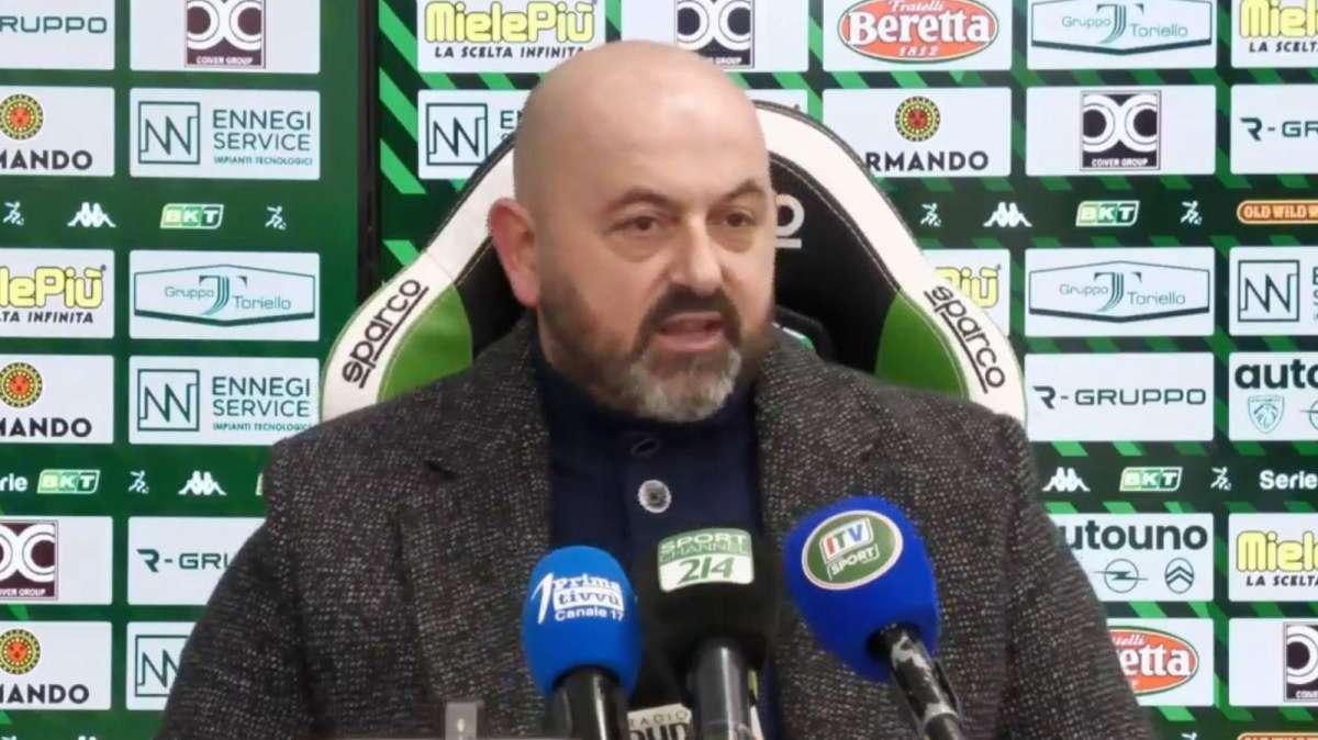 Aiello: "Una gioia che dedichiamo ai tifosi. Siamo cresciuti nel corso del campionato. Quando ho sentito che a gennaio ci siamo indeboliti ho riso..."