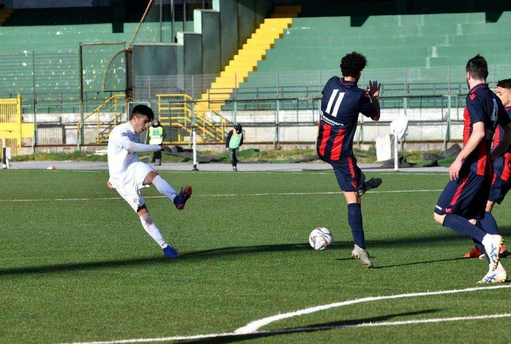Avellino-Monterosi 2-1, le pagelle: Parisi migliore in campo, sottotono De Vena