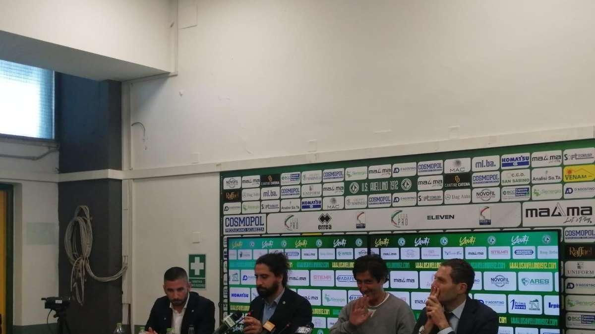 De Napoli: "Ringrazio il presidente D'Agostino che mi ha riportato a casa dopo 40 anni. Sui giovani stiamo lavorando con attenzione"
