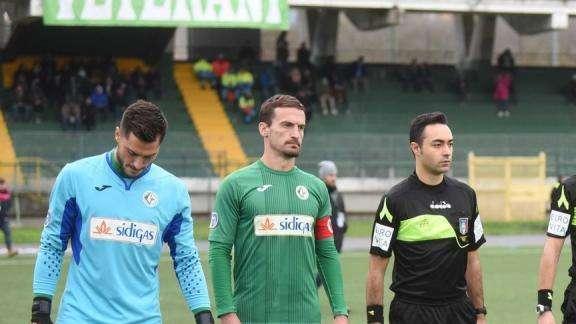 Avellino, allenamento sotto la pioggia: differenziato per quattro, ai box Morero