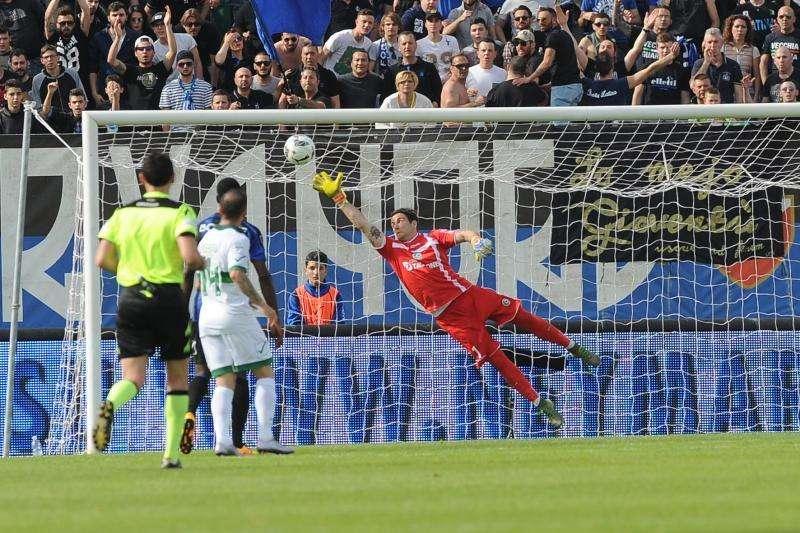 Diallo, che disastro! Avellino improponibile in tutti i reparti. Si salva Frattali 