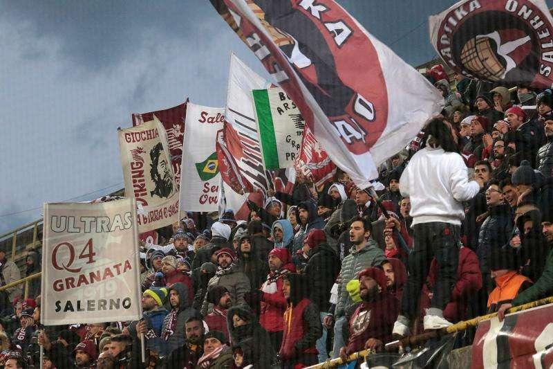 Salernitana, la società raccomanda i tifosi