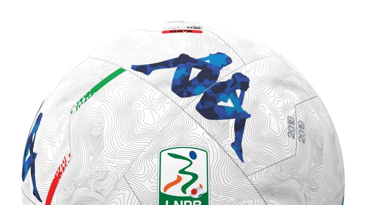 Serie B, presentato oggi il nuovo pallone Kombat