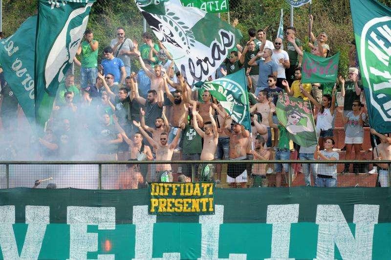 Avellino - Cosenza 1-0, i biancoverdi la spuntano nella ripresa: decide un gran gol di Belloni