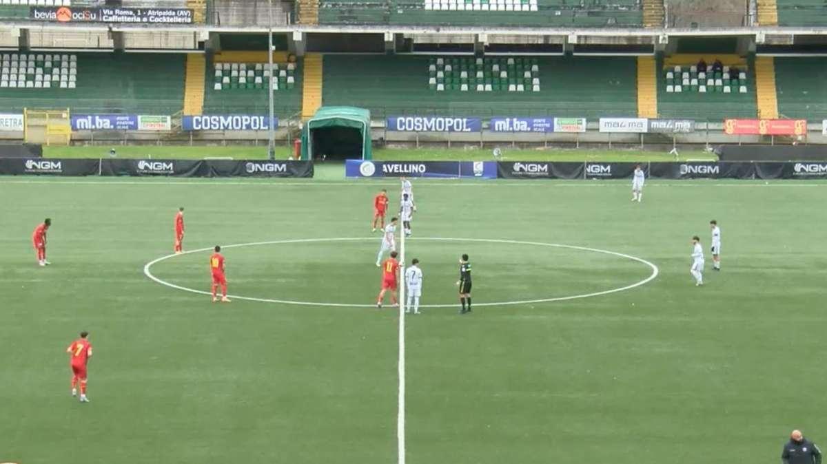 VIDEO - Gli highlights di Avellino-Catanzaro 2-2, Primavera 3