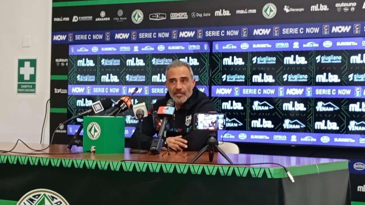 Catania, Toscano: "Pareggio giusto, abbiamo dimostrato grande mentalità. Campionato ancora aperto, non pensiamo al Benevento"