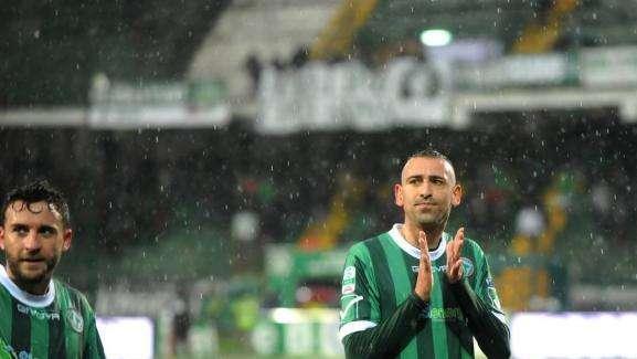 Castaldo su Instagram: "Indosserò ancora questa maglia. Forza Lupi"