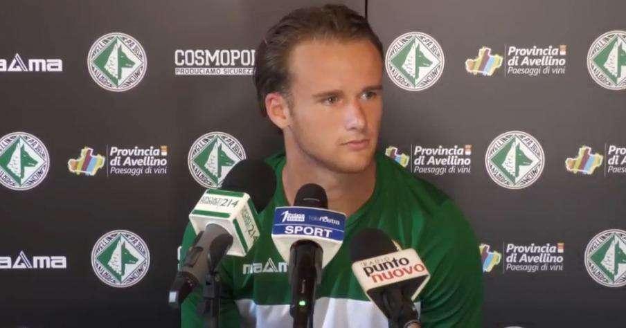 Milani si presenta: "Ho scelto Avellino per il calore, ho trovato un gruppo fantastico. Obiettivo giocare e mettermi in mostra"