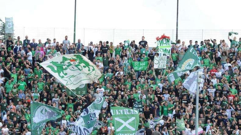 Sold-out il settore ospiti: pienone biancoverde all'Arechi