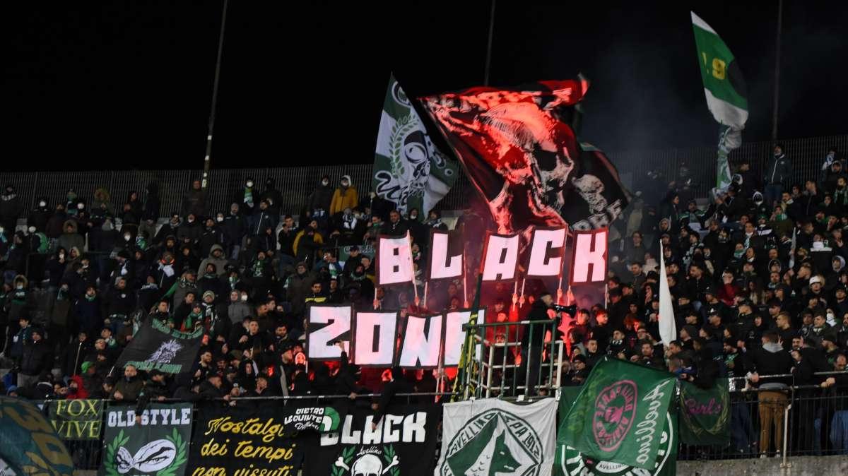 Giudice sportivo, pesanti ammende per Avellino e Turris