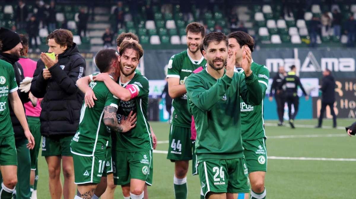 Avellino, Ballardini convoca 24 calciatori per il Sudtirol: gli assenti