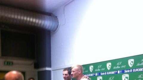 Decarli: "Sono felicissimo di aver scelto Avellino. Non vedo l'ora di scendere in campo con questa maglia"