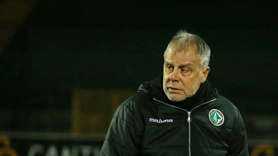 Braglia: "Siamo rimasti negli spogliatoi, c'è modo e modo di perdere ma non era facile con tante assenze"