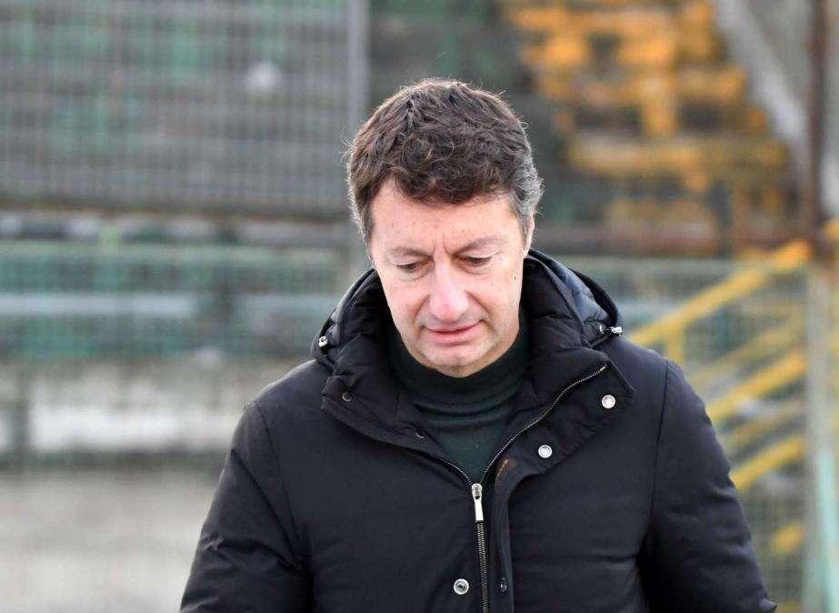 Verso il dissolvimento il diritto di recompra in favore di De Cesare