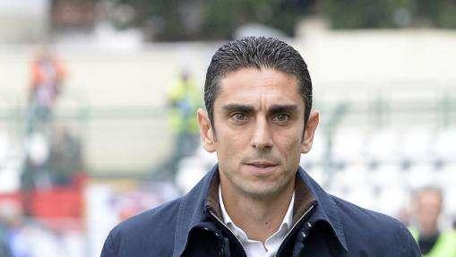 Longo in conferenza: "Avellino molto chiuso, abbiamo sempre inseguito. I rigori? Non li giudico"
