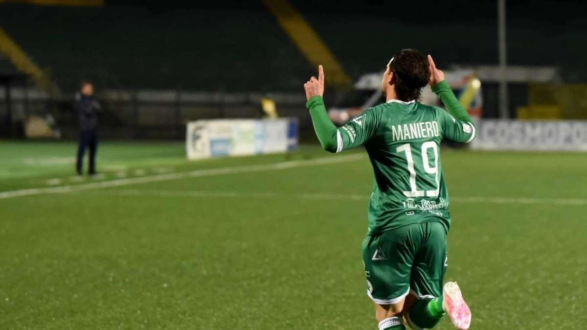 Vittoria di rigore e di misura: distanze invariate, ora i due match verità