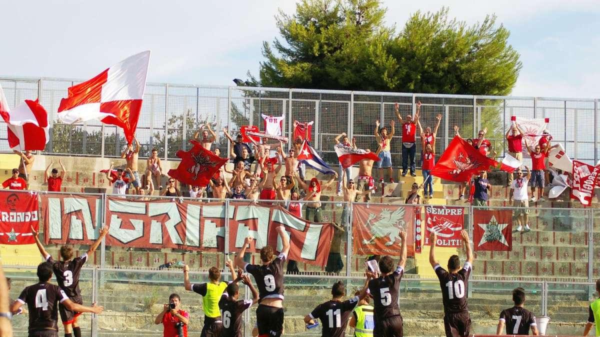 Viareggio invasa dalla tifoseria del Perugia?