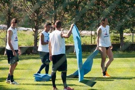 Lavoro tattico per i lupi nell'allenamento pomeridiano