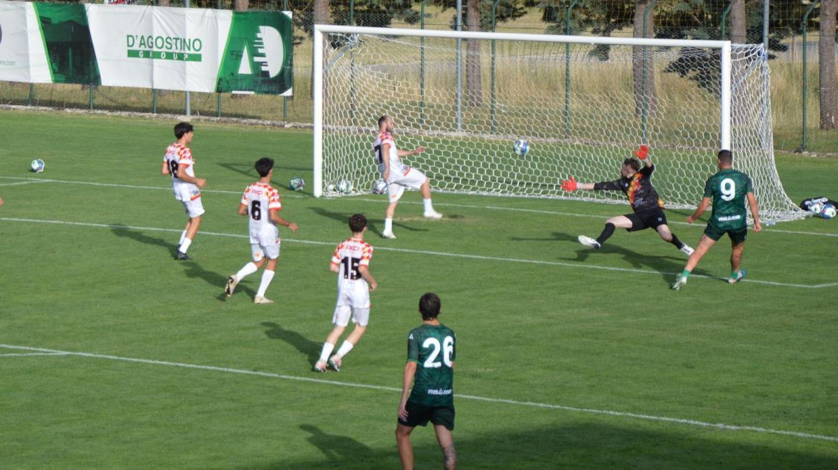 FOTOGALLERY - Gli scatti di Avellino-Castel di Sangro 24-0