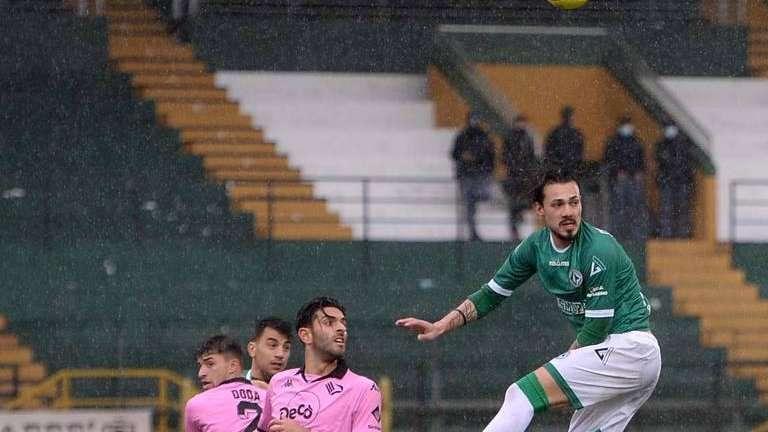 GdS - L'Avellino vola con il gollonzo dell'ex. Carriero il migliore