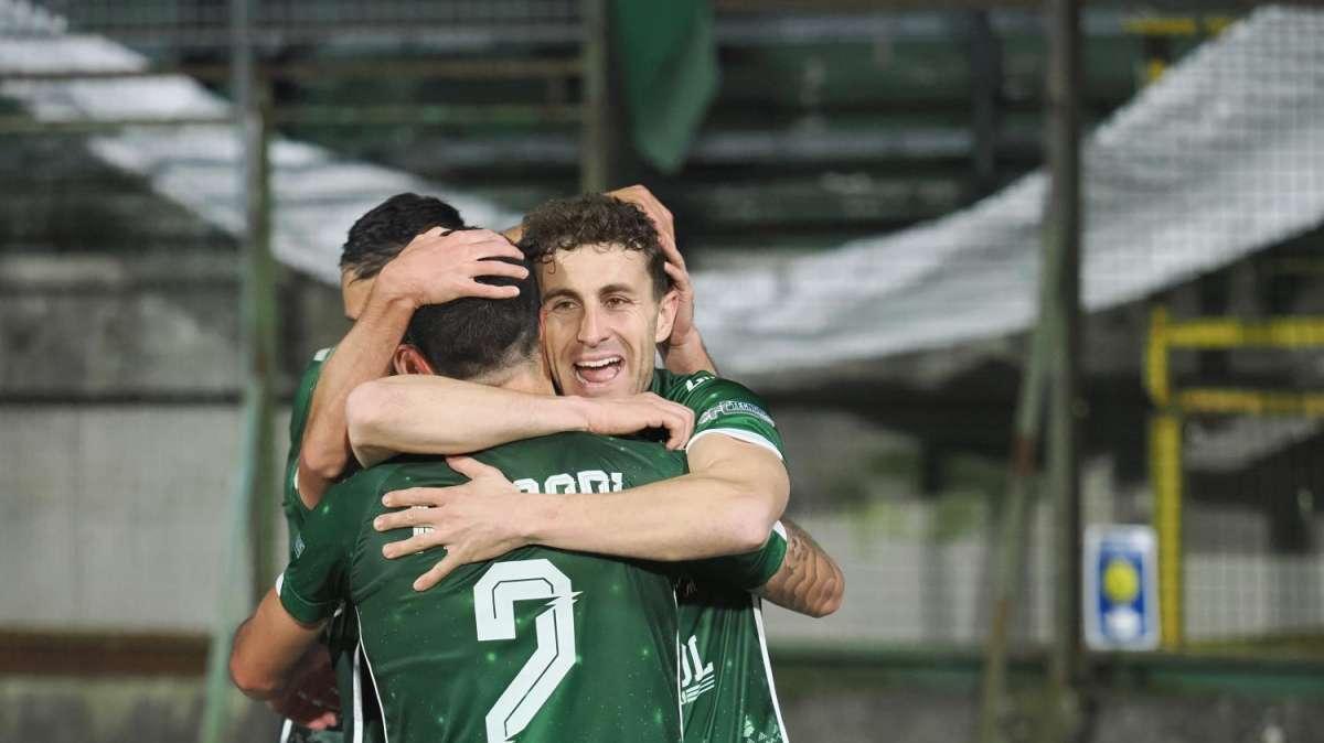 Verso Avellino-Pescara: difesa obbligata, ballottaggi a centrocampo e in attacco