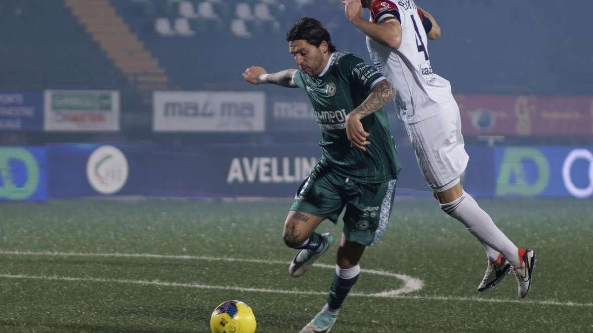 Avellino-Brindisi 1-0, fine primo tempo: divario tecnico evidente, ma la partita va chiusa!