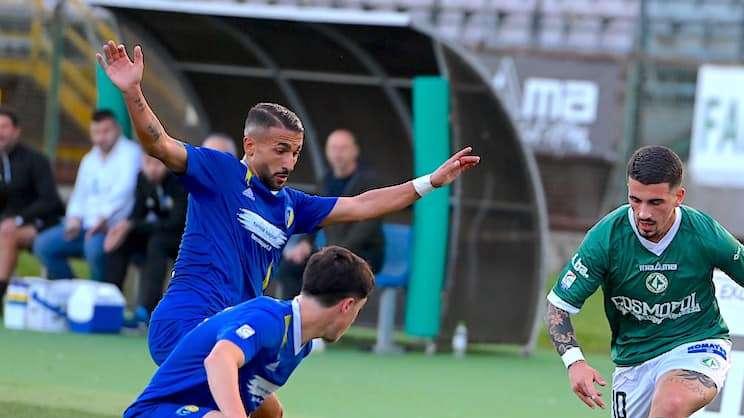 Monterosi-Avellino 0-0, fine primo tempo: inizio pessimo, finale in crescendo