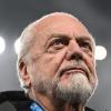 Tuttosport: "Crac Bari. Ansia Napoli". GdS: "Indagati i DeLa". CdS: "La replica: tutto sarà chiarito"