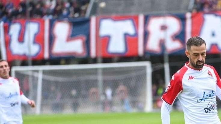 Bari a segno in casa da 13 derby consecutivi. L'ultima vittoria del Foggia firmata Gigliotti. Tutti i precedenti