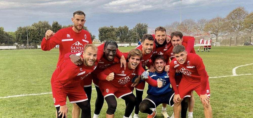 La giornata - Tra campo e palestra. Mini-sfida: vincono i 'rossi'. A parte Matino