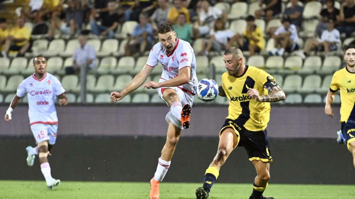 Bari-Cittadella, le probabili: niente Vicari, si scalda Simic. Sibilli trequartista. Lasagna e Novakovich a caccia di gol