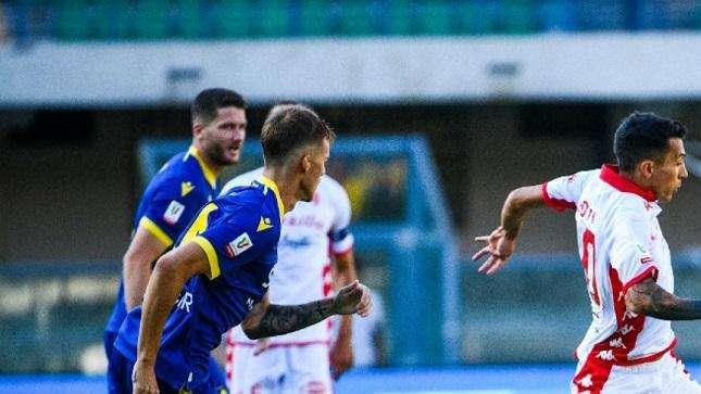 Maiellaro: "Botta? Quelli bravi devono giocare sempre. Tifo per lui e Bellomo"