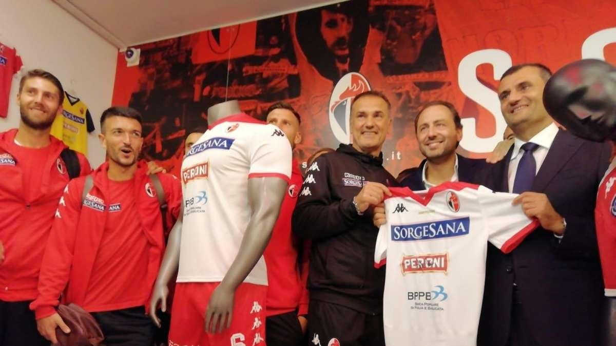 Inaugurazione Official Store Bari: ecco le foto