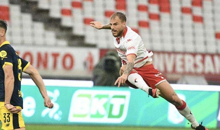 SONDAGGIO - Mercato, Sibilli non decolla: insistere o cambiare?