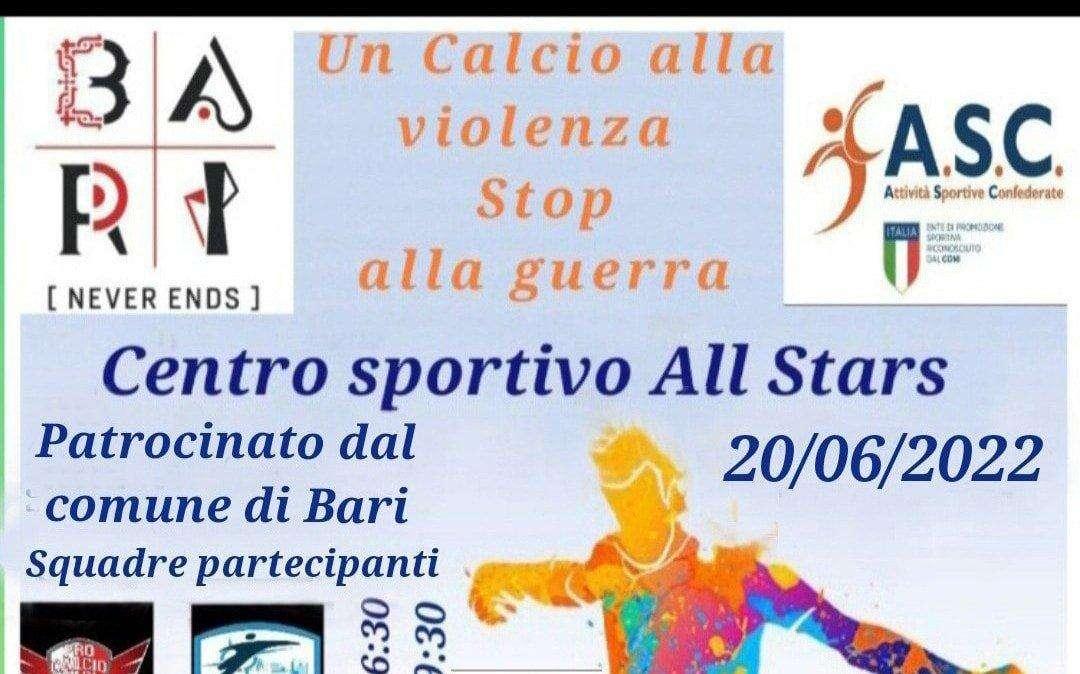 VIDEO - Torneo "Un calcio alla Violenza - Stop alla Guerra". Presenti (e vincenti) anche le Vecchie Glorie biancorosse