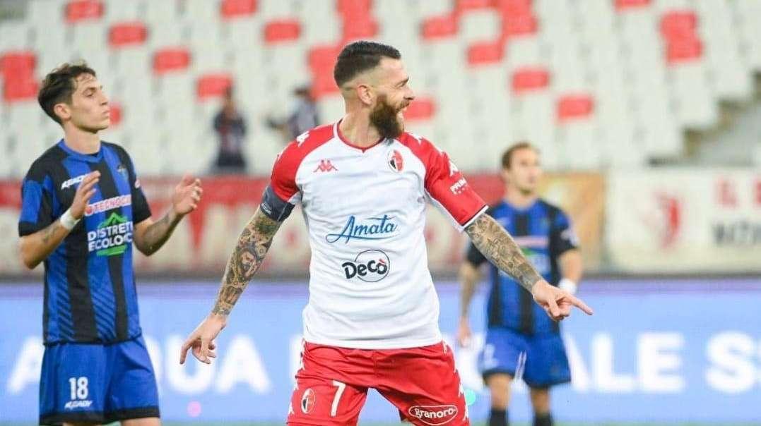 I numeri: Antenucci al top, Avellino vittima preferita. L'1-1 e la maledizione...