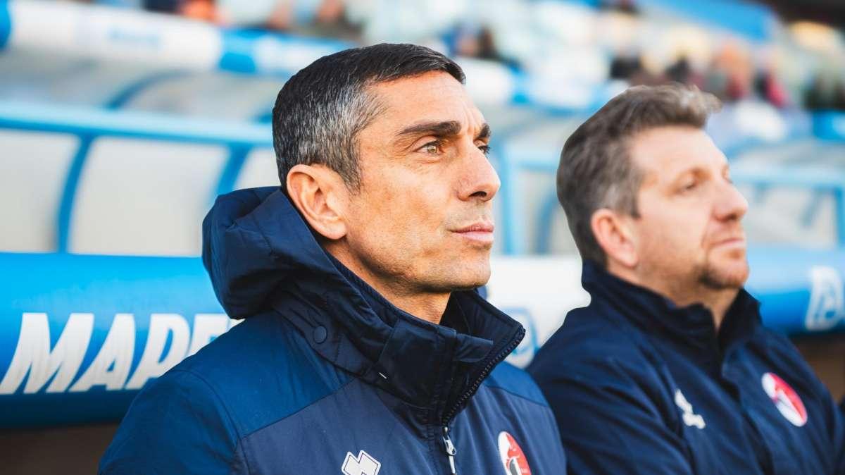 Dal web – “Toglietevi quella maglia, per amore bisogna anche saper rinunciare. Toccato un punto troppo basso”