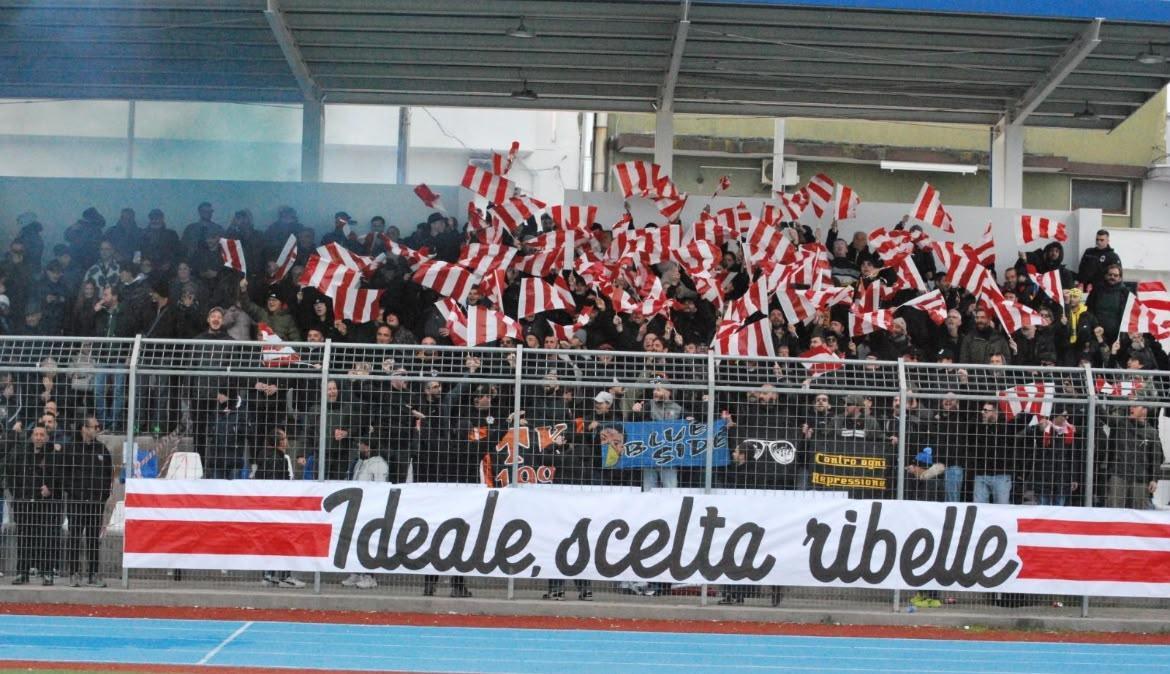 Ideale Bari, Spagnuolo: "Non siamo l'alternativa al Bari". Poi l'appello: "Il sogno è avere un campo tutto nostro"