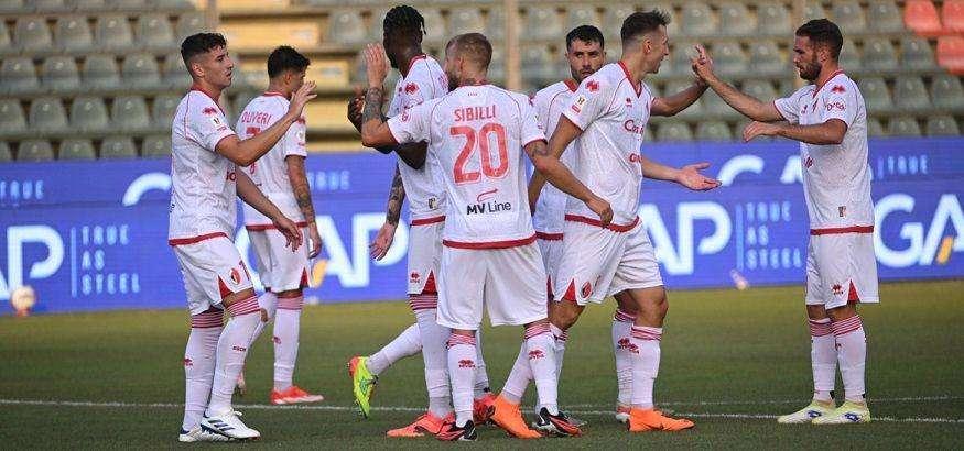 Bari, tra decisioni dubbie e rimpianti, a Cremona ancora segnali positivi